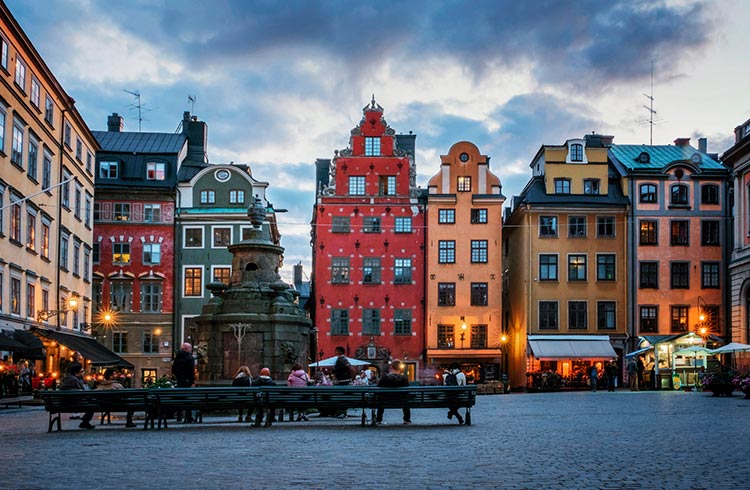 OCD Treatment Without Medicine in Sweden – Natural CBT and ERP Therapy