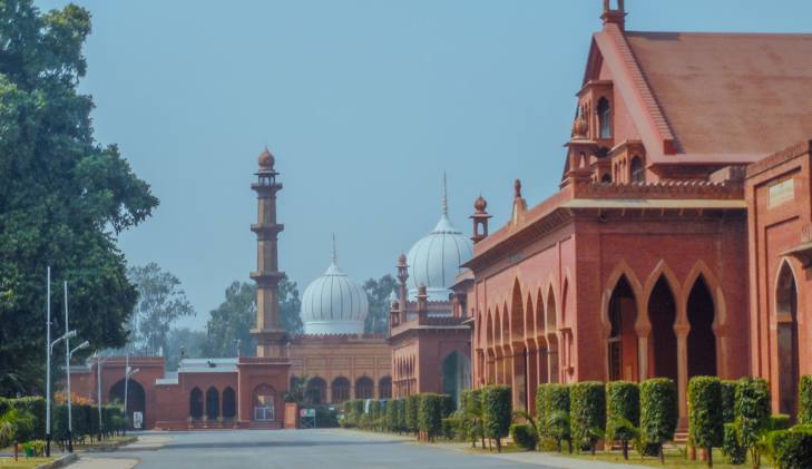 OCD Treatment Without Medication in Aligarh